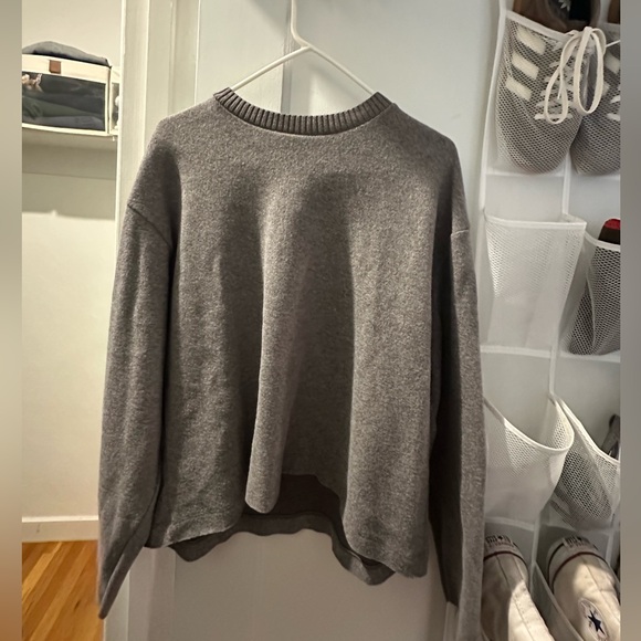Zara Gray Women's Sweater - Picture 2 of 5